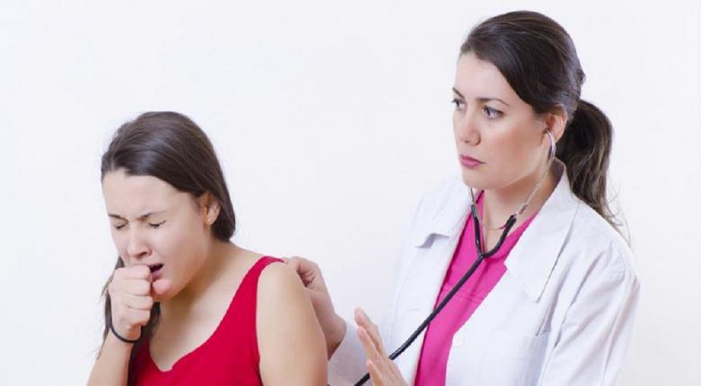 Anggapan Keliru Tentang Berbagi Alat Makan Dengan Pasien TBC